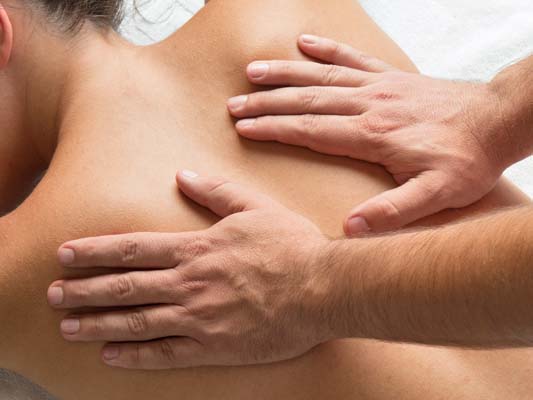 Relax Your Upper Body with a Back & Shoulder Massage